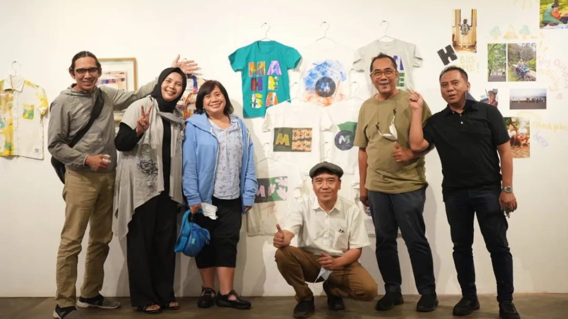 Discussions and Workshops for Mahesa Damar Sakti Solo Exhibition