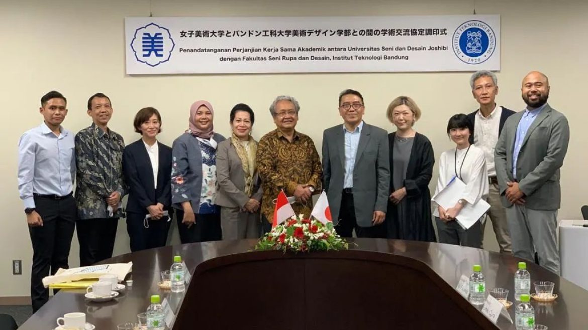 The signing of the academic collaboration between FSRD ITB and Joshibi University of Art and Design in Tokyo